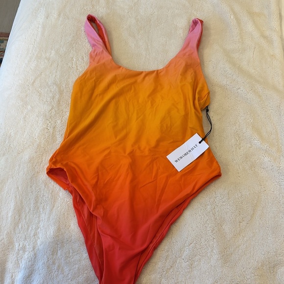 WeWoreWhat Sunset Gradient One-Piece Swimsuit size L​ - Picture 2 of 8